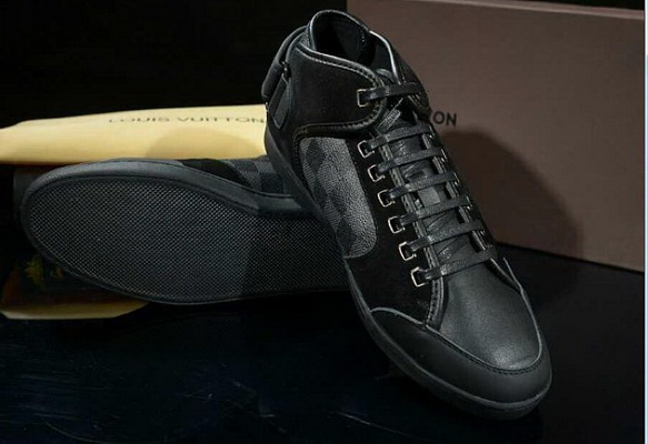 LV Fashion Casual Shoes Men--148